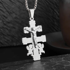 Crucifixos e Medalhas - Aço inoxidável - TUDOPARATI